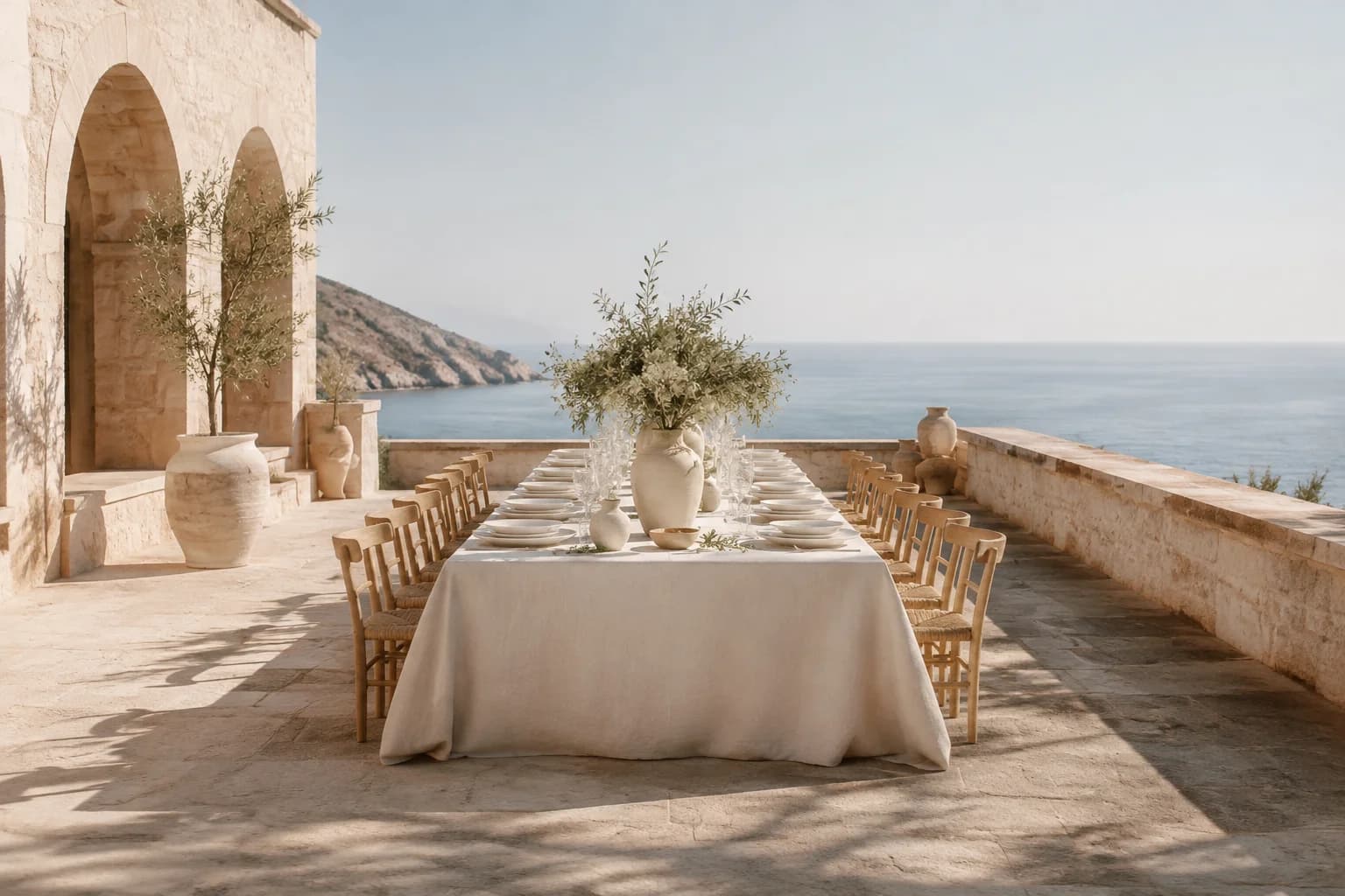 Inspiration générée par IA — table épurée sur une terrasse méditerranéenne